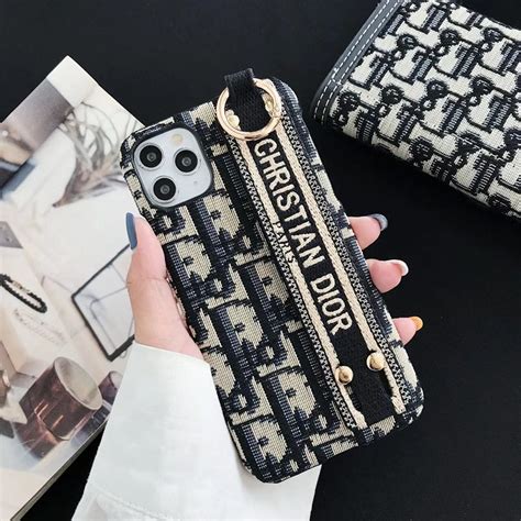 coque iphone 11 pro dior|Dior phone accessories.